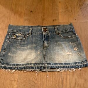 Abercrombie & Fitch Faded Whisker Distress 100% Cotton Denim Mini Skirt Size 6